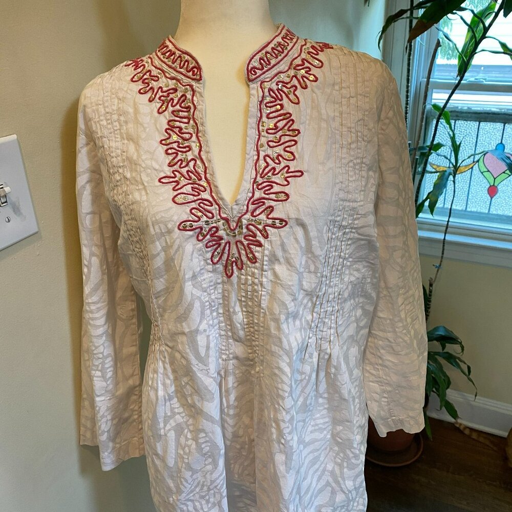 Lilly Pulitzer Tunic with embroidery & sequence. XL